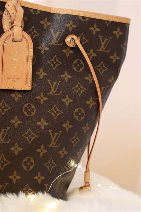 what's the least expensive louis vuitton bag